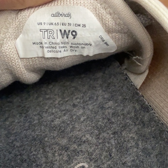 Allbirds Tree Runners Kauri Stone Size 9 Women\'s main image 13